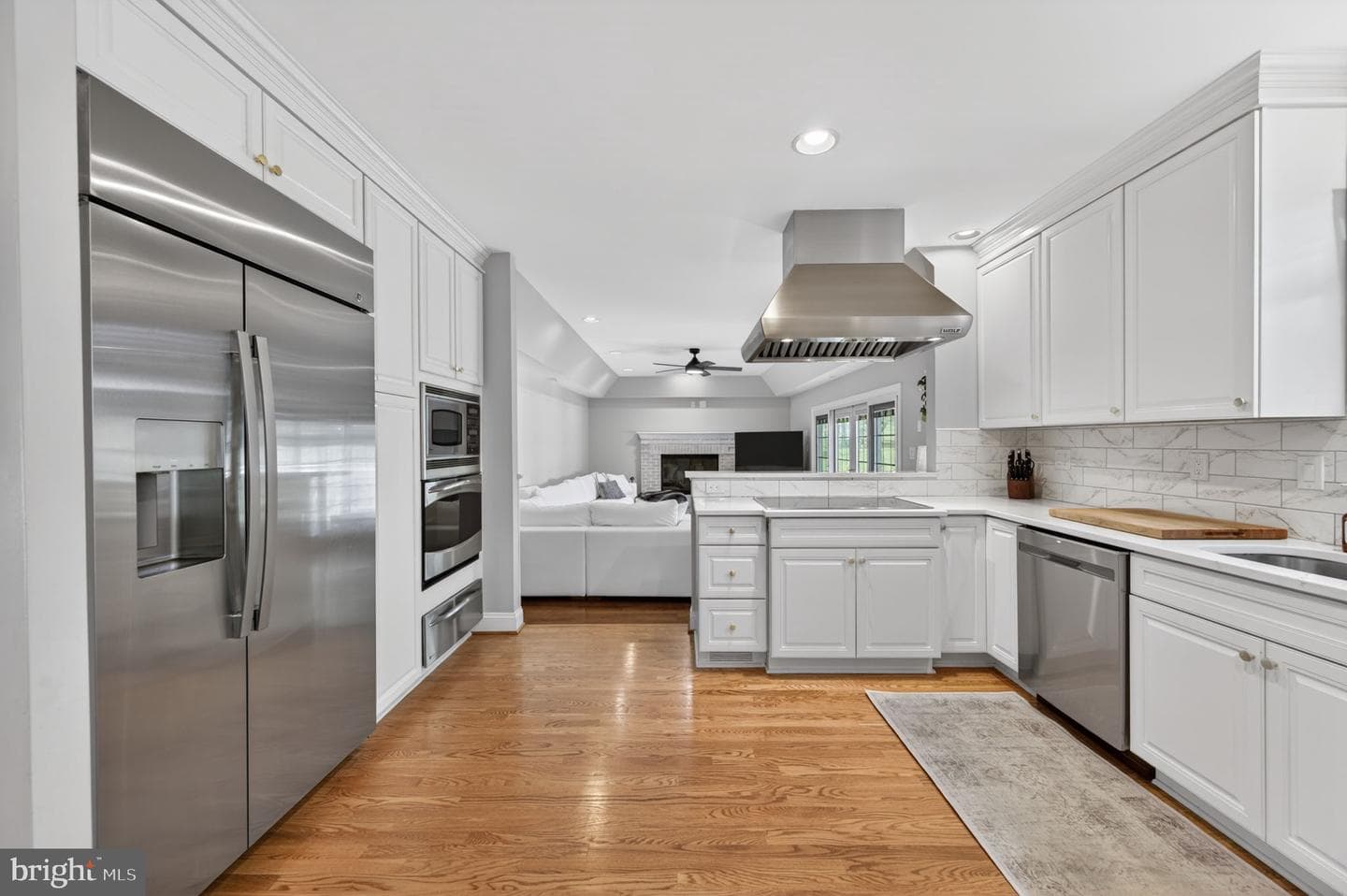 6 Seaberry Court photo 31