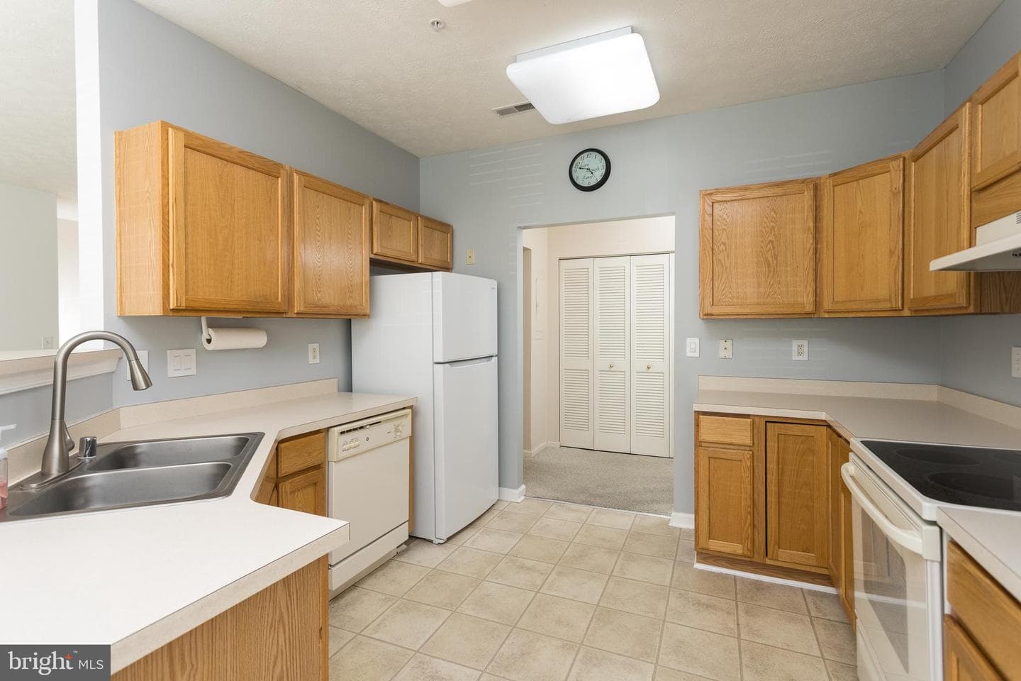 9509 Kingscroft Terrace #9509d photo 5
