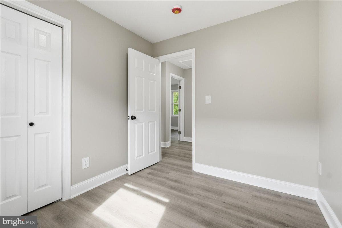 6305 Carlynn Avenue photo 7