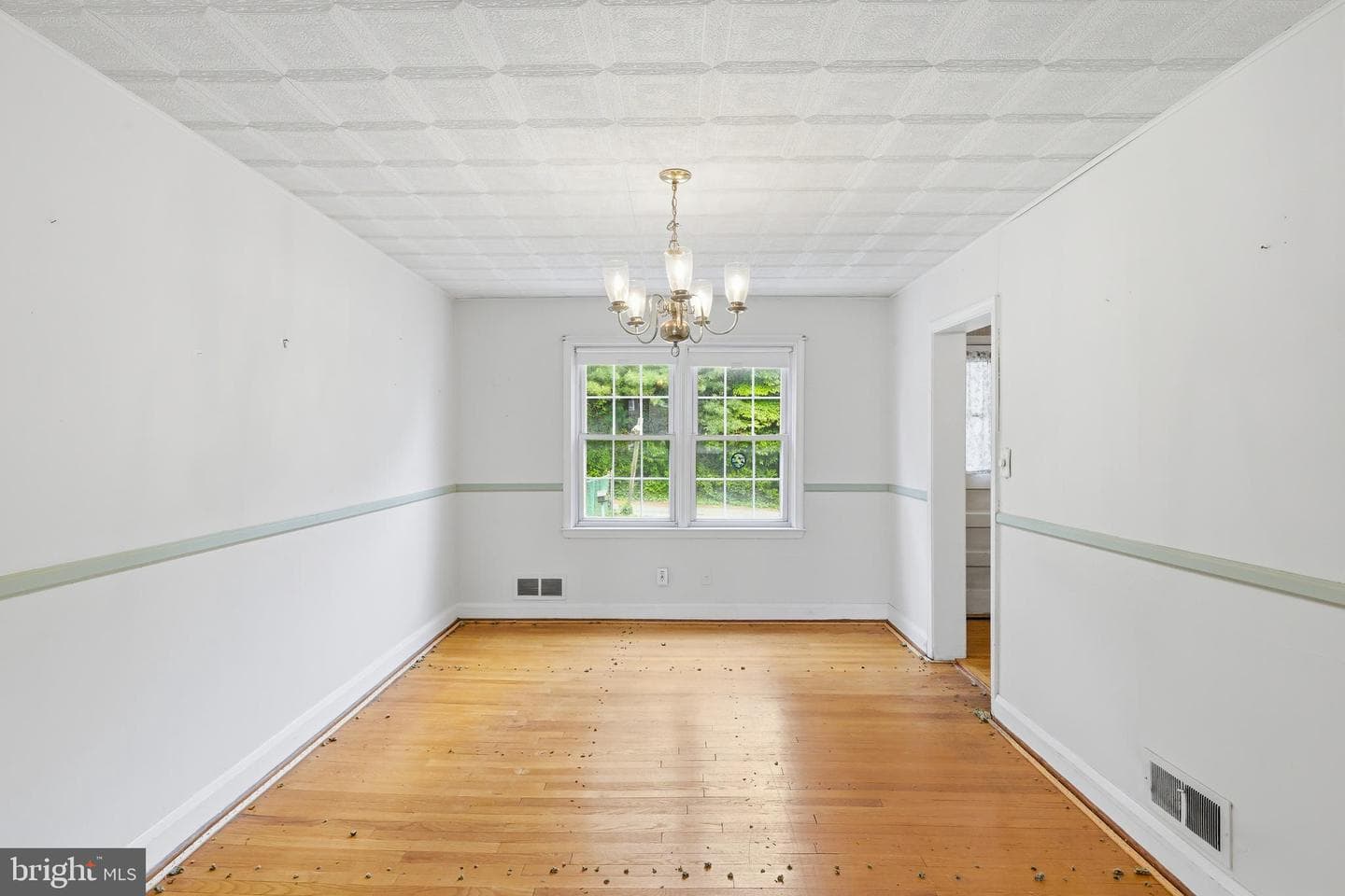 960 Fairmount Avenue photo 8