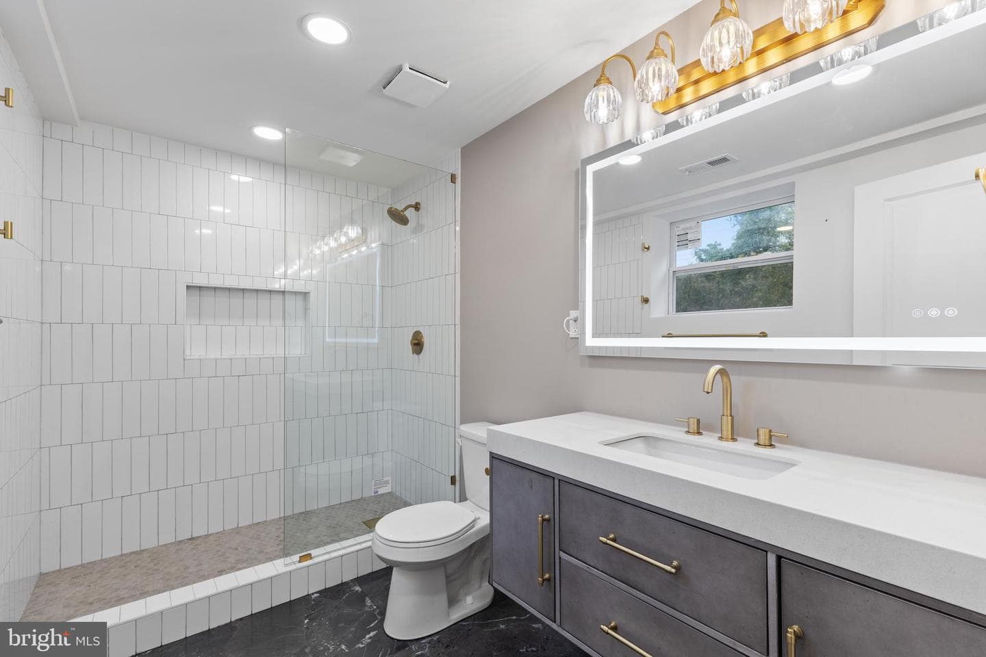 5434 Dogwood photo 22