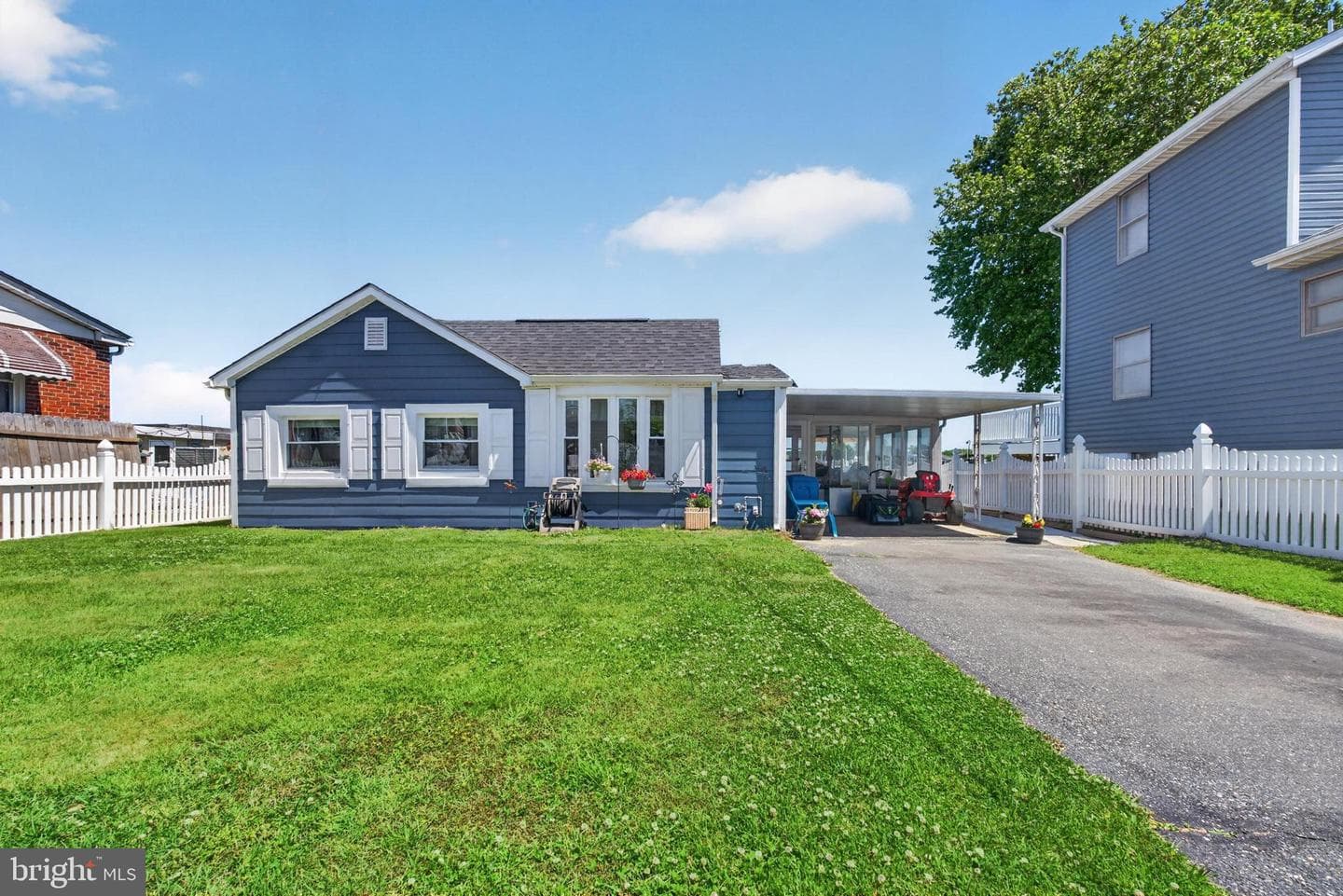 6704 River Drive Road photo 2