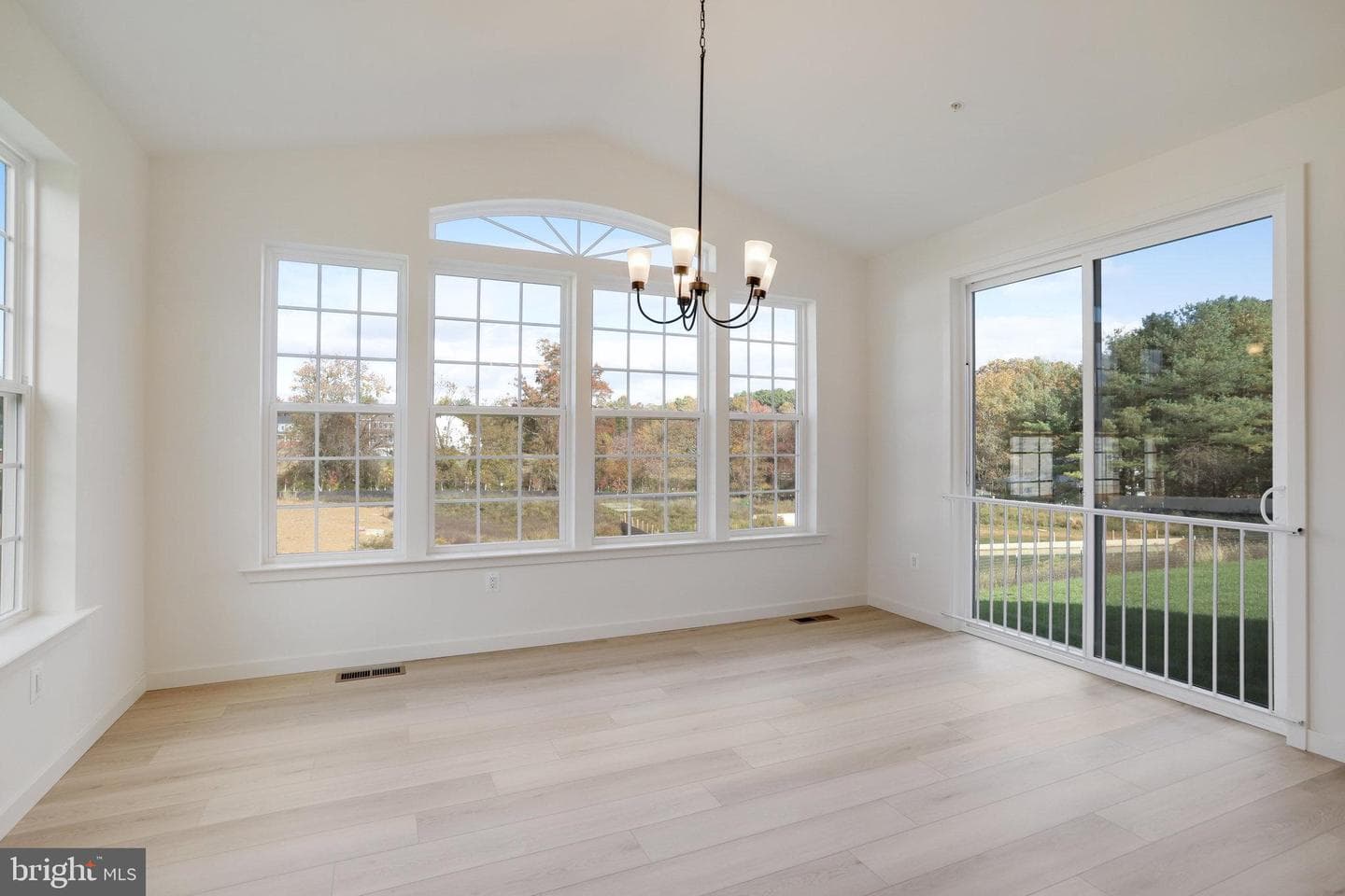 701 Berrymans Lane photo 34