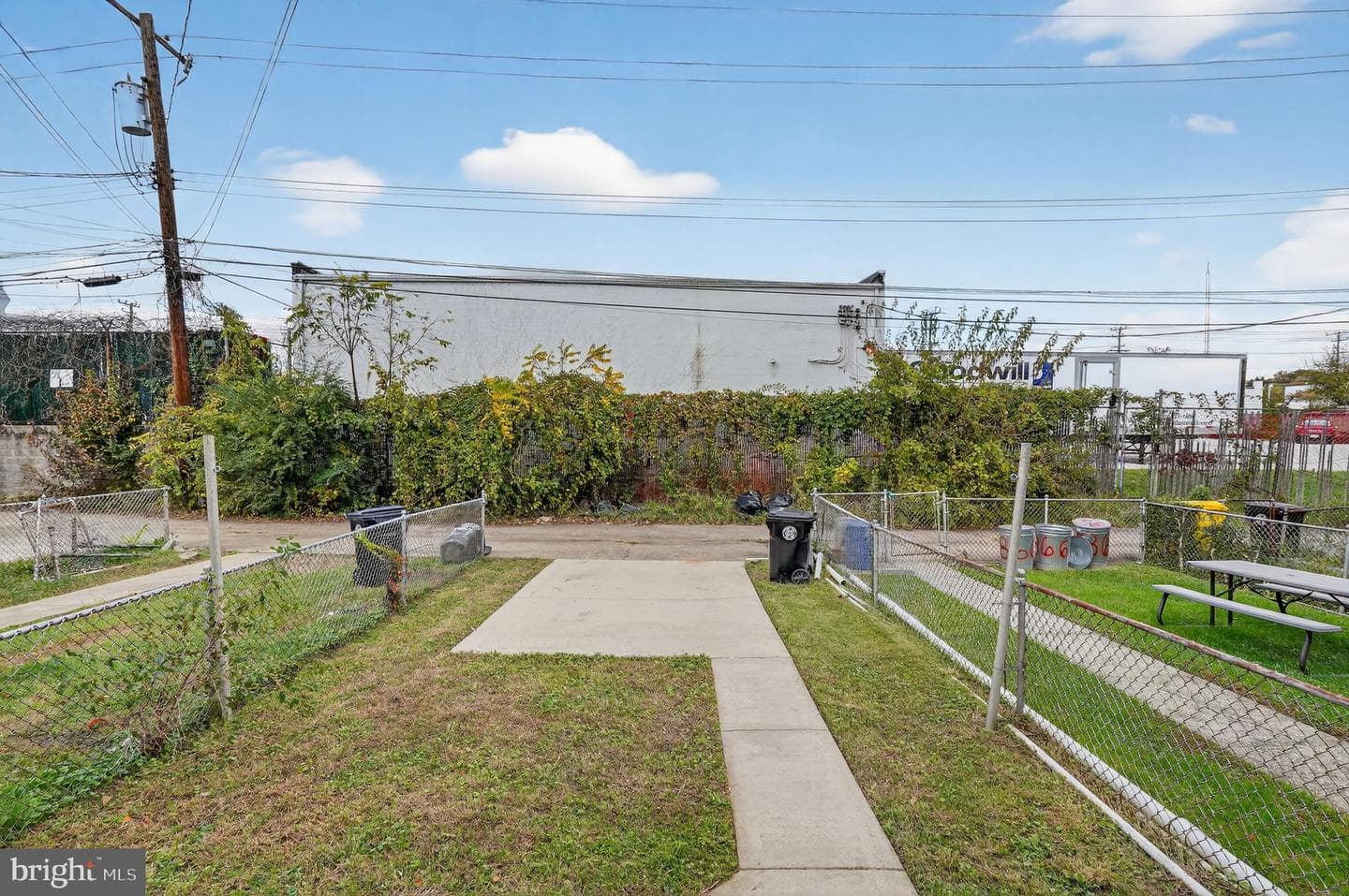 1864 Yakona Road photo 24