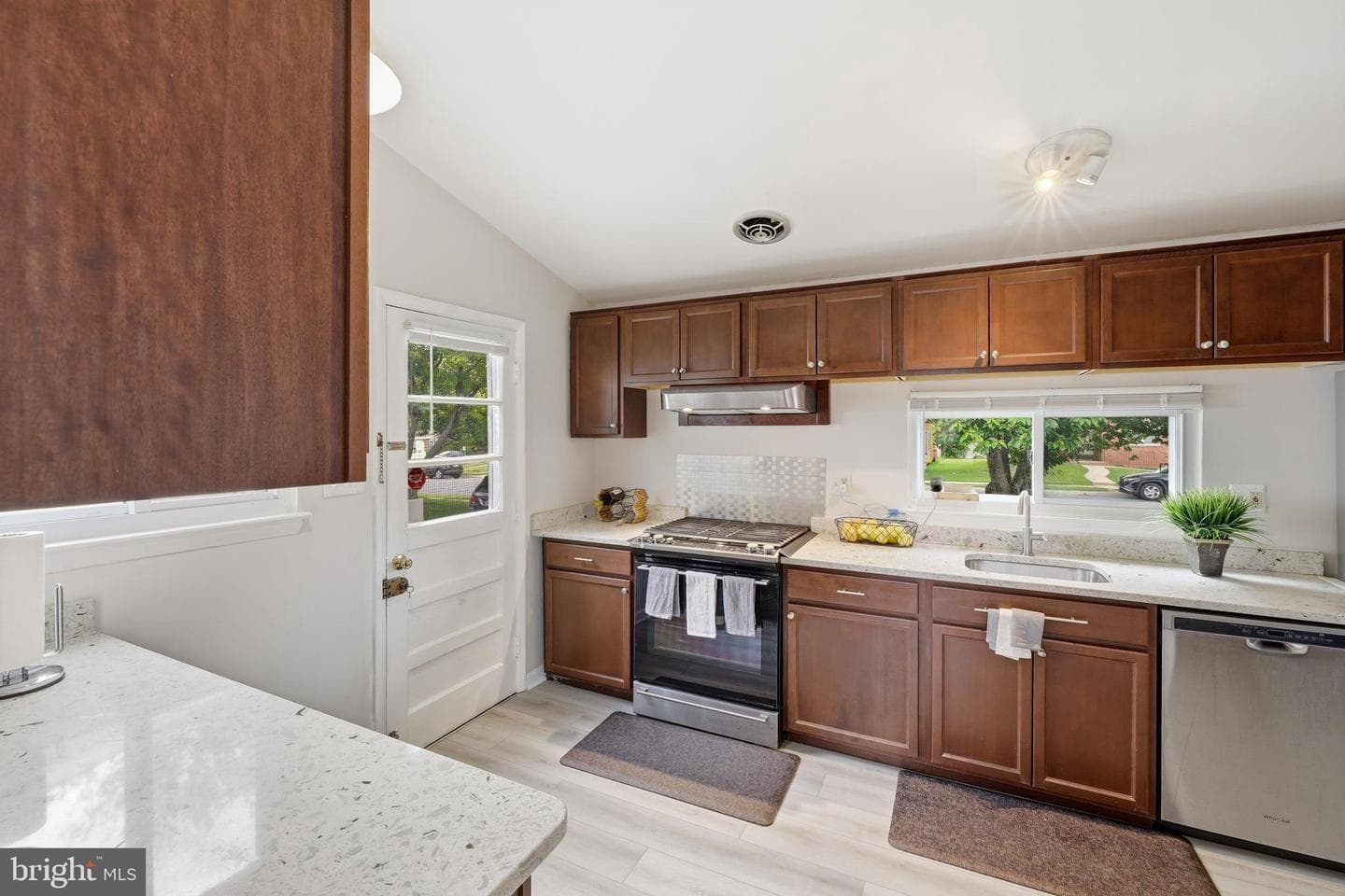 7434 Prince George Road photo 10