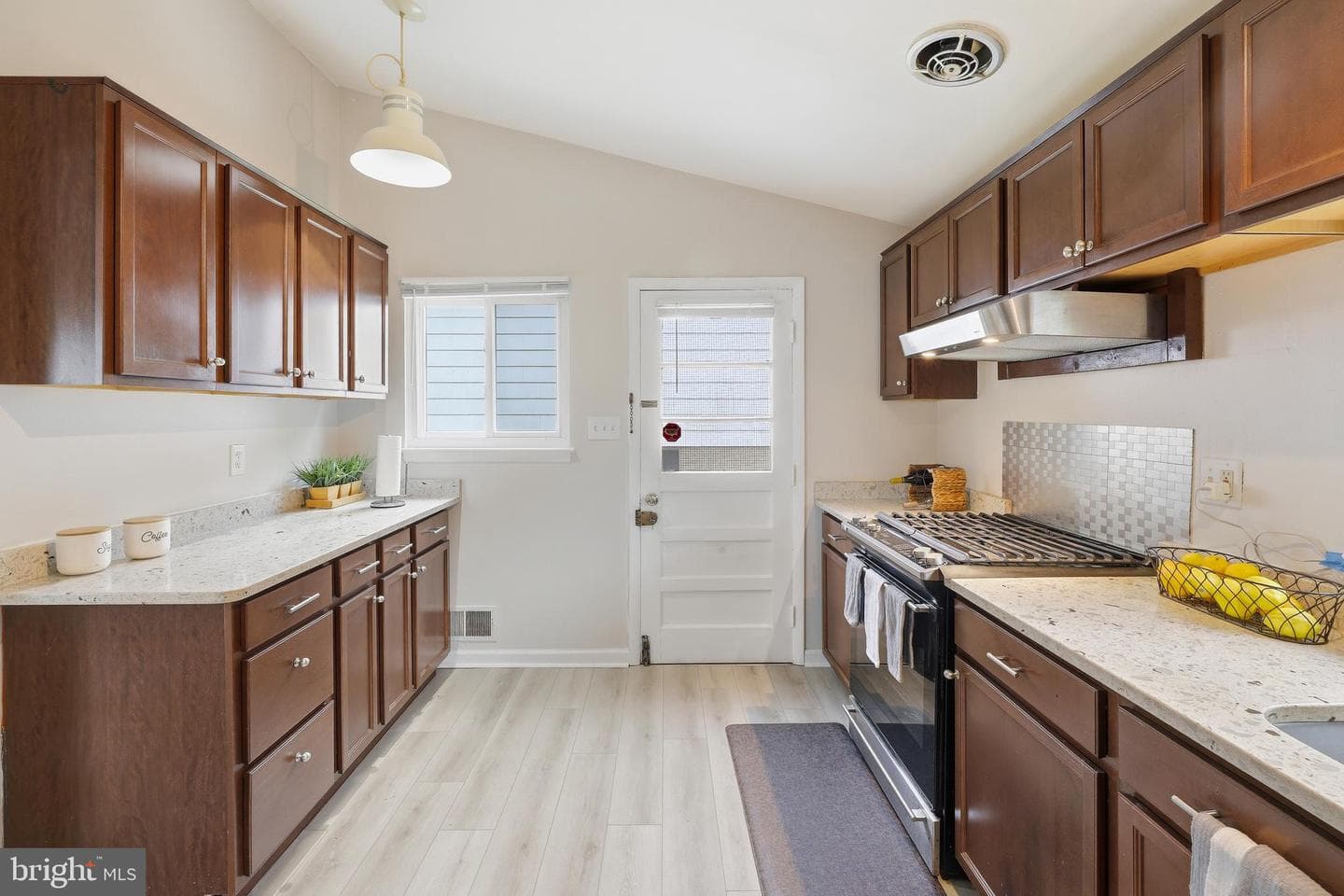 7434 Prince George Road photo 11