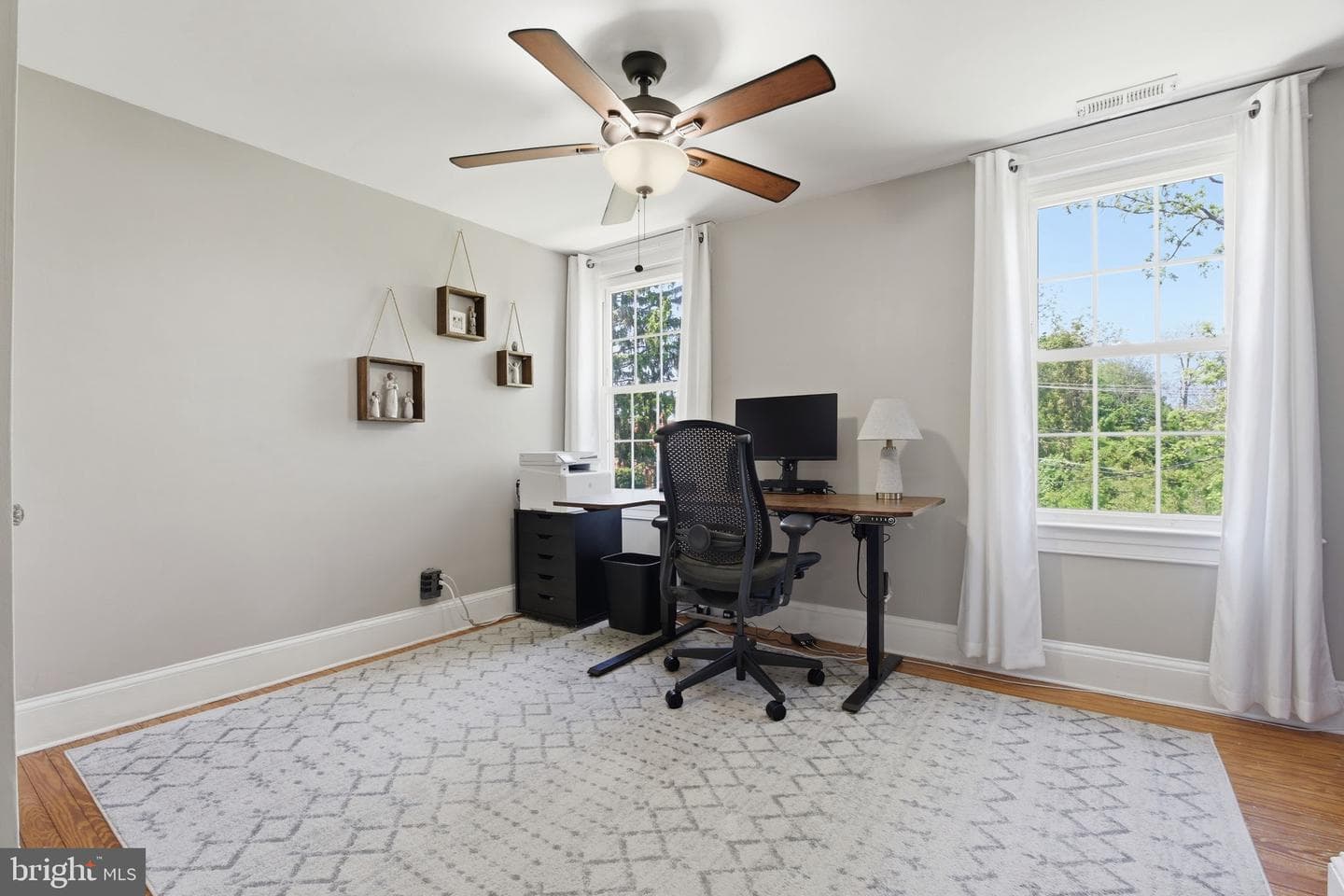 19 Timber Grove Road photo 13