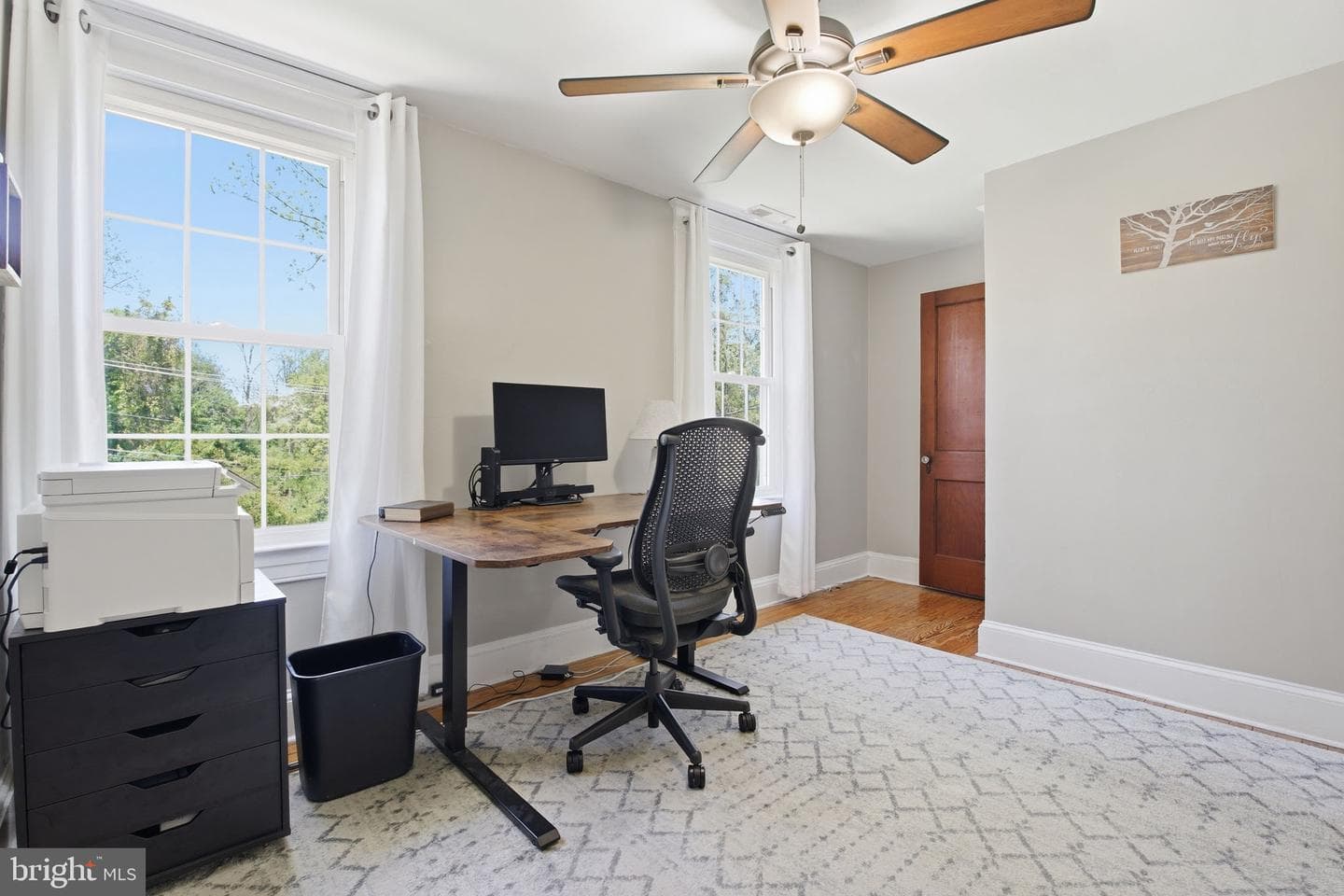19 Timber Grove Road photo 14