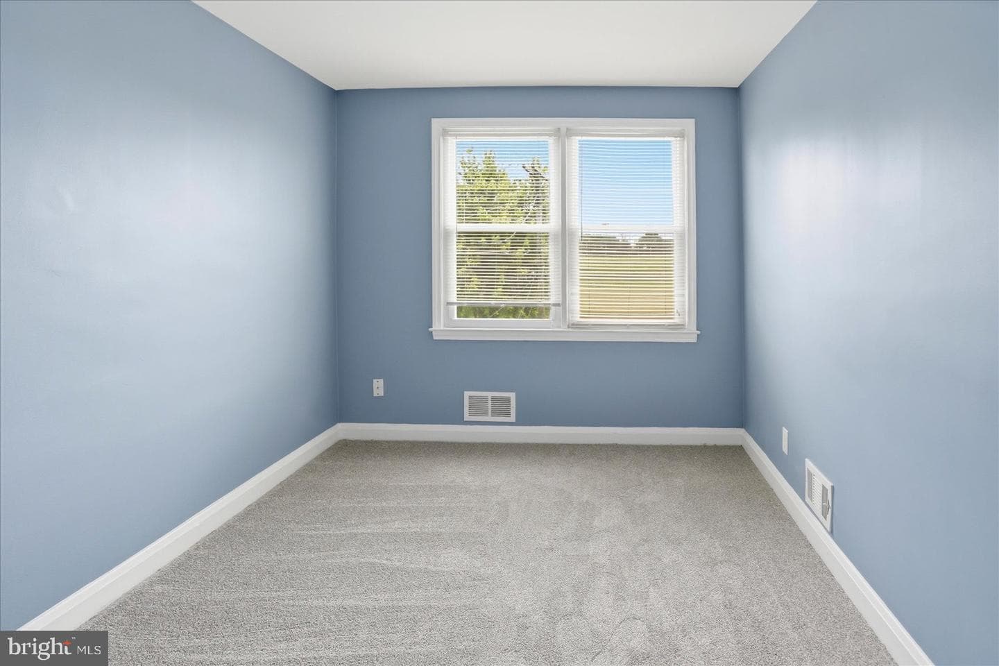 7455 School Avenue photo 17