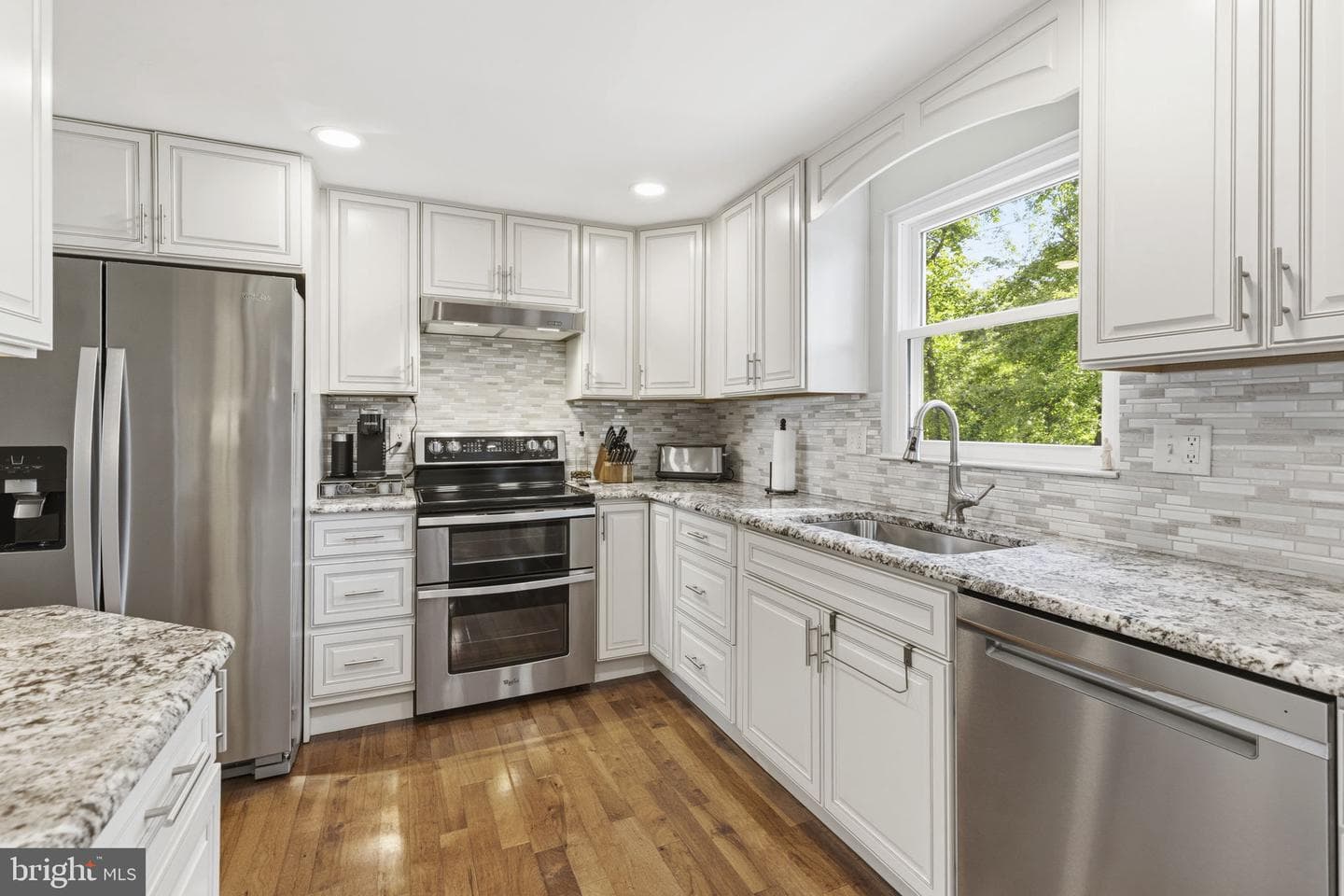4511 Ambermill Road photo 9