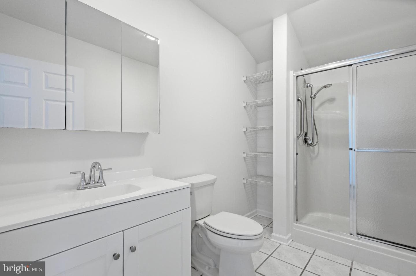 220 Solway Road photo 30