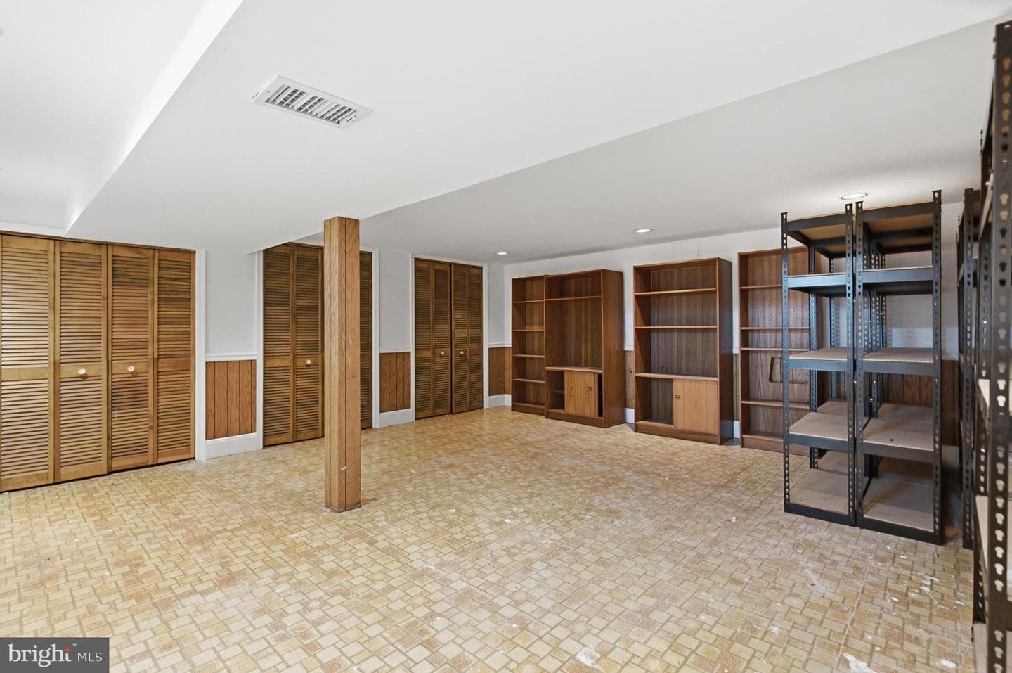 220 Solway Road photo 32