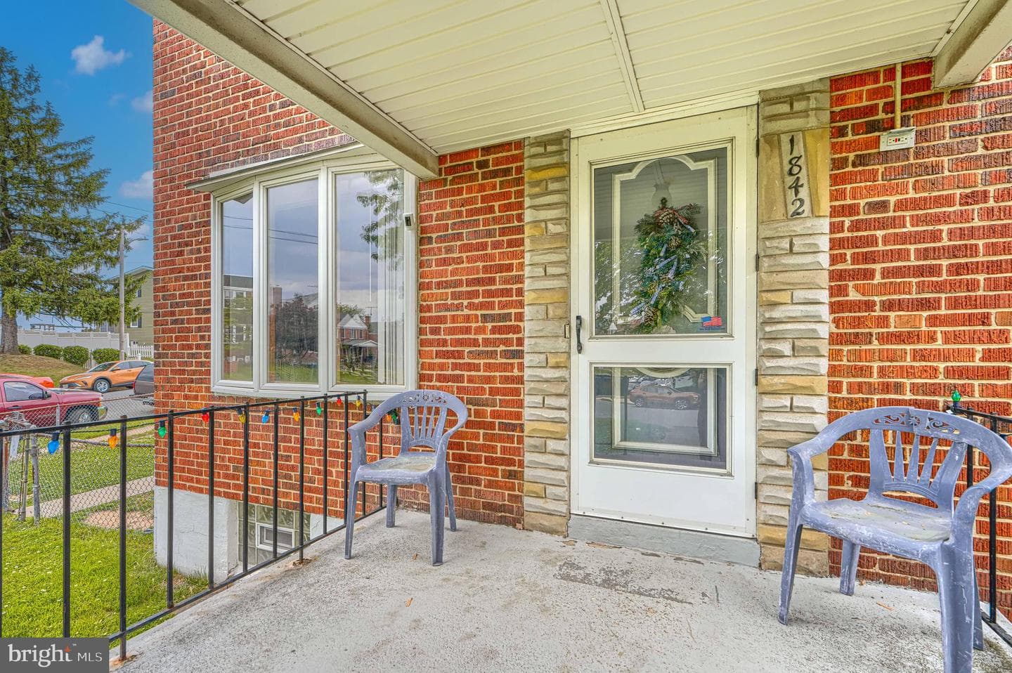 1842 Dunmere Rd