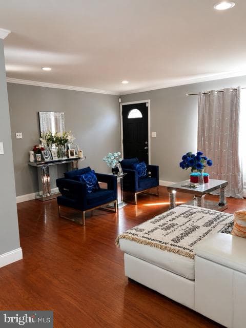 6818 Yataruba Drive photo 2