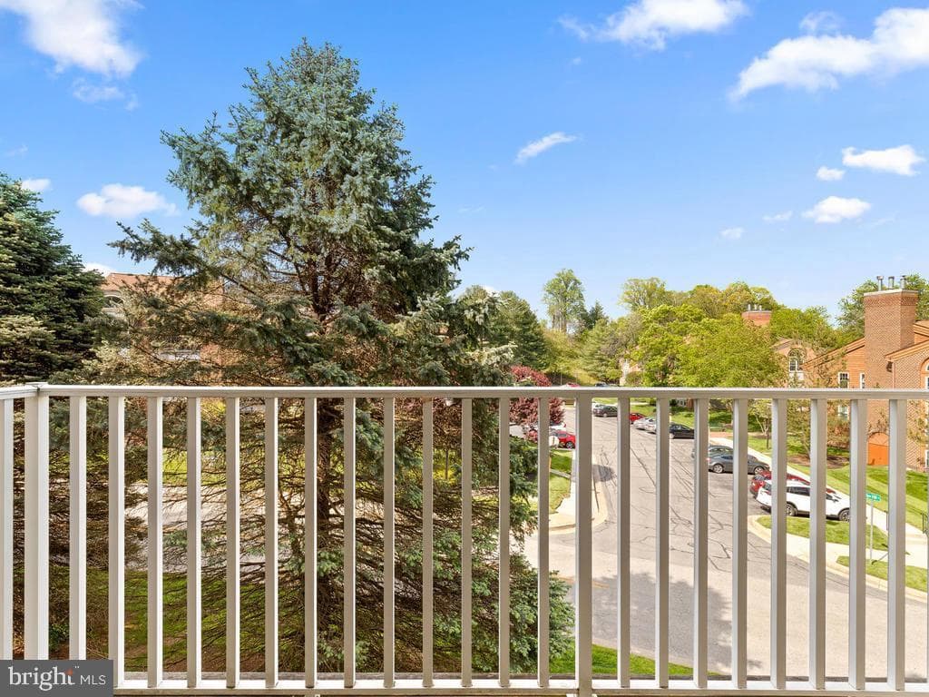 6 Tyler Falls Court #k photo 32