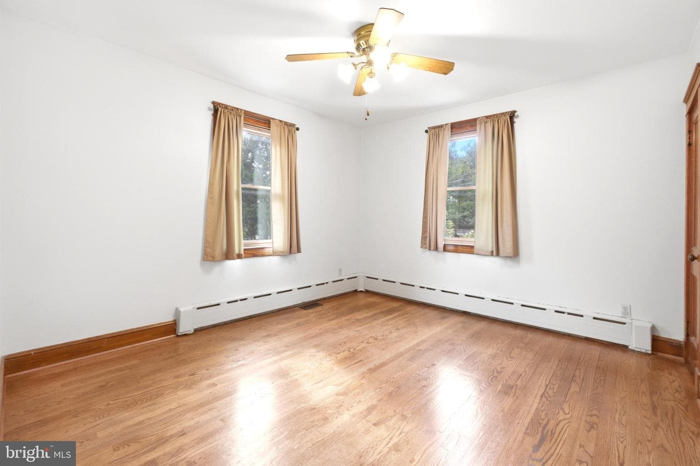 1308 Elm Road photo 21