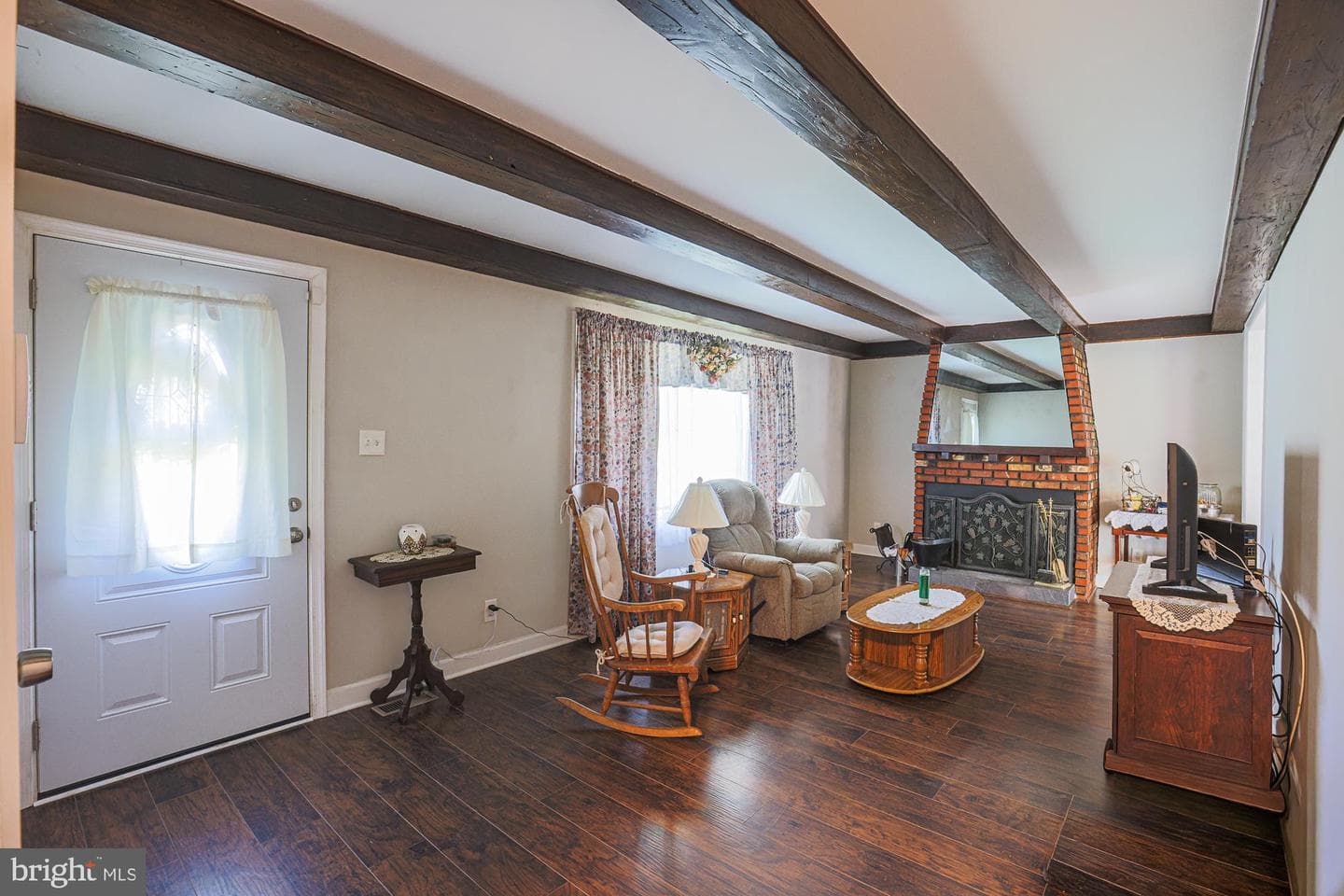 7933 34th Street photo 4