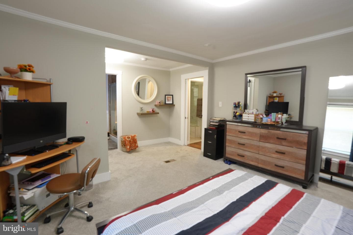 6205 Marglenn Avenue photo 13