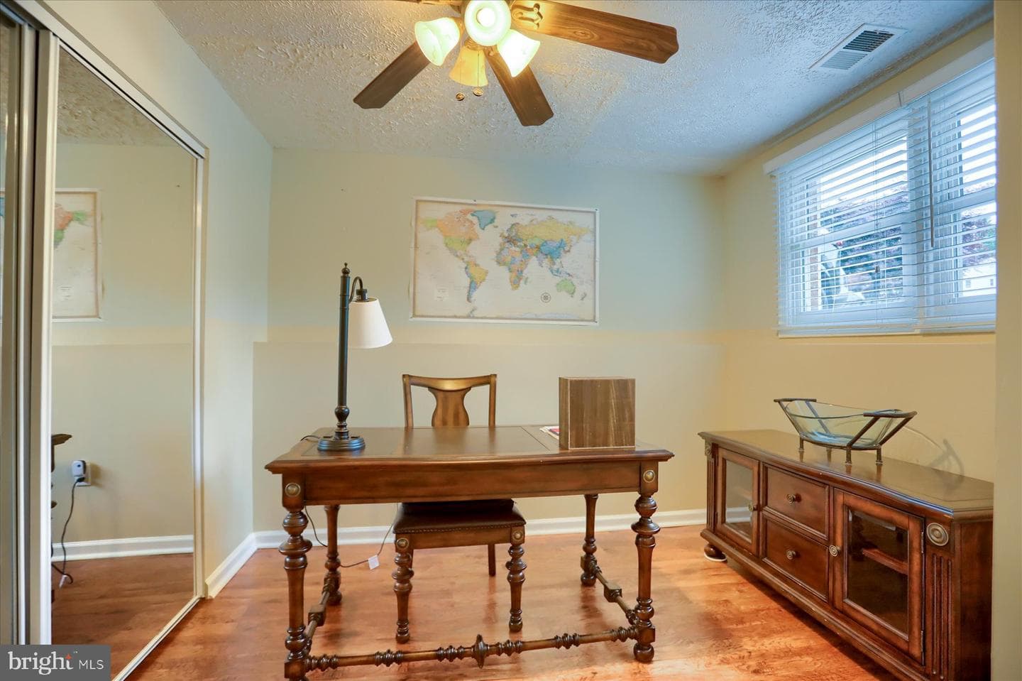 11 Tyburn Court photo 41