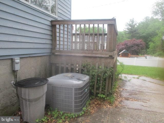 9122 Orbitan Road photo 19