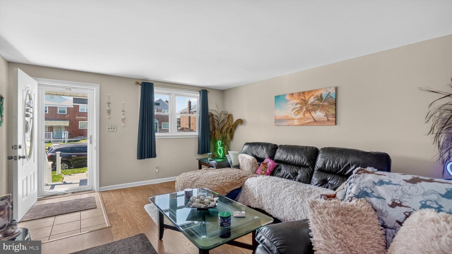 7836 Kavanagh photo 9