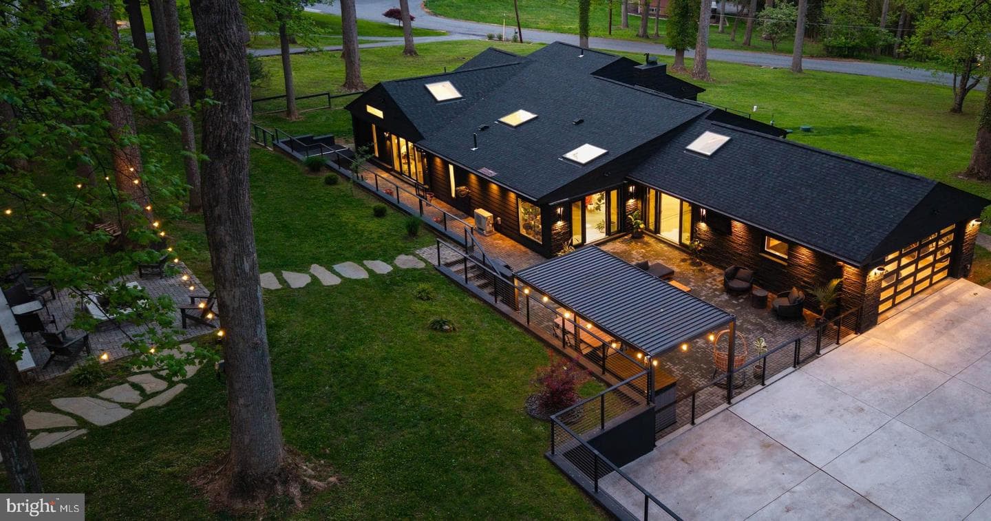 1403 Highview Drive