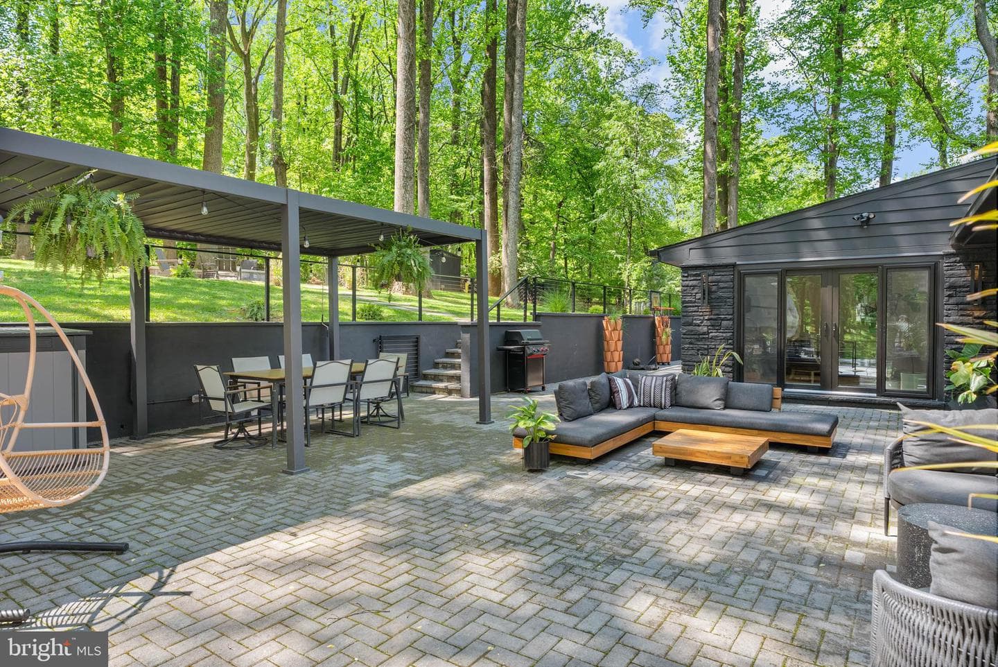1403 Highview Drive photo 18