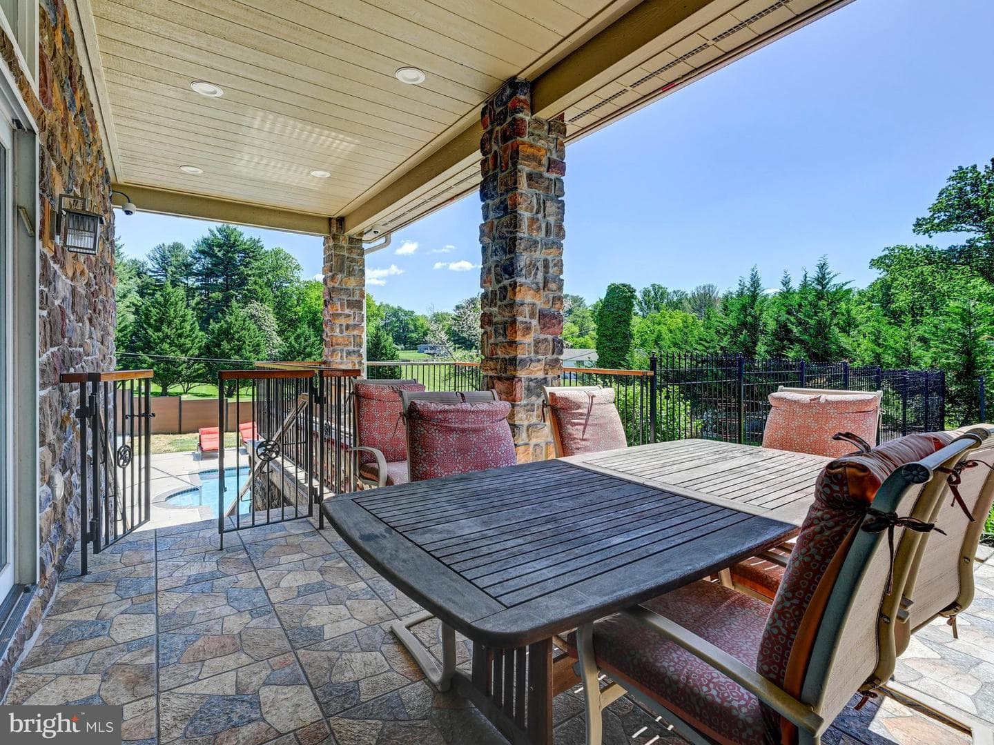 3213 Woodvalley Drive photo 43