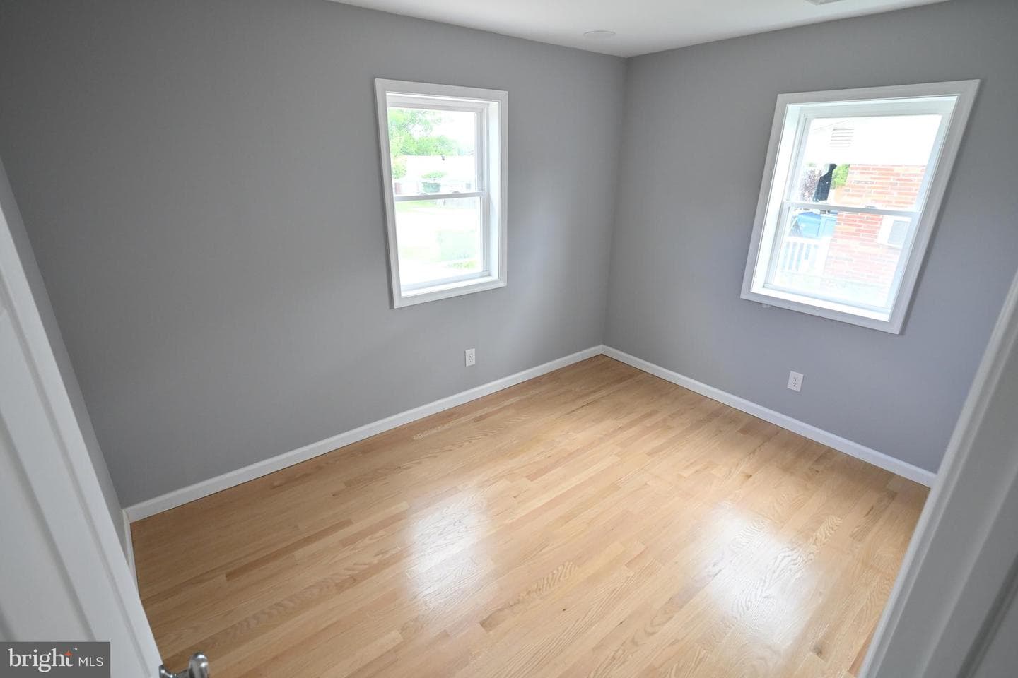 34 Compass Road photo 11