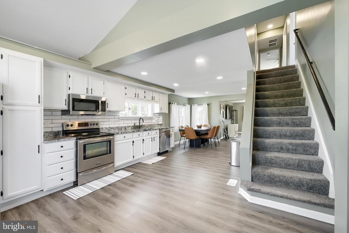 8206 Bear Creek Drive photo 13