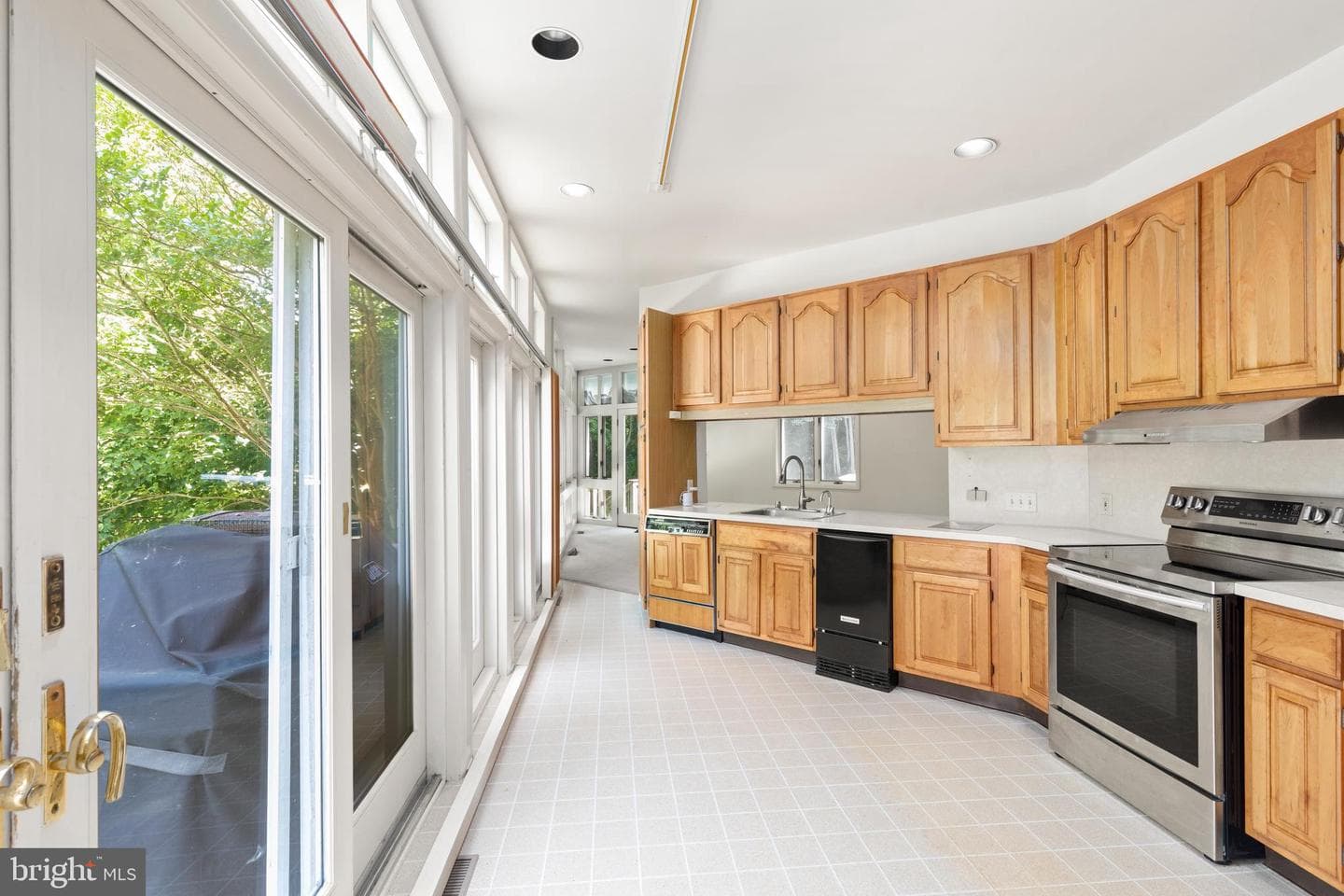 824 Upper Glencoe Road photo 12