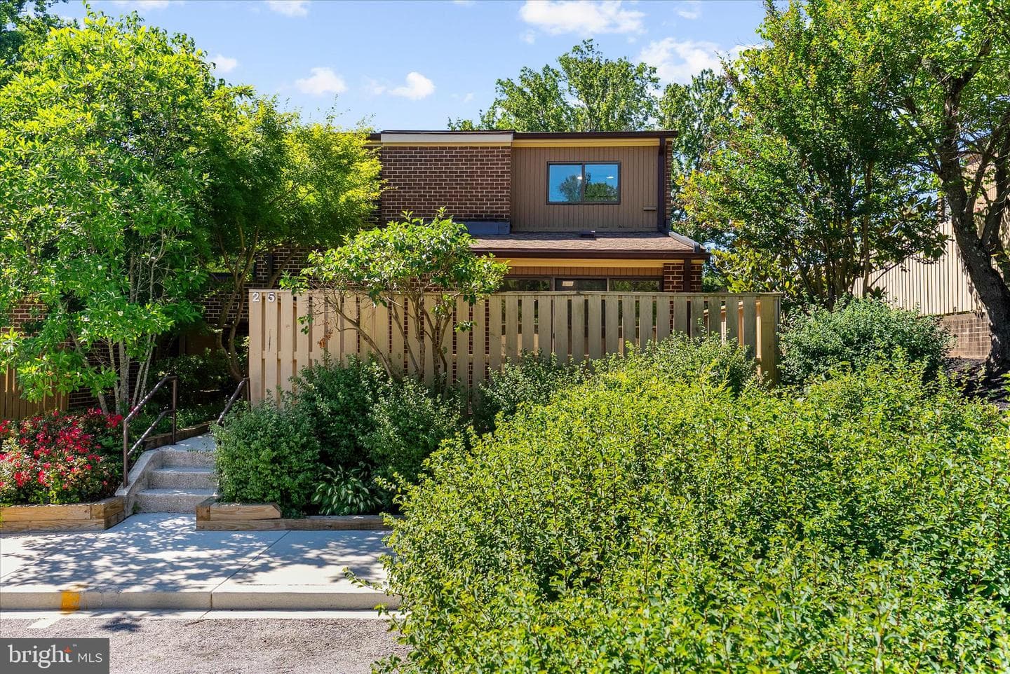25 Tanner Court #h photo 5