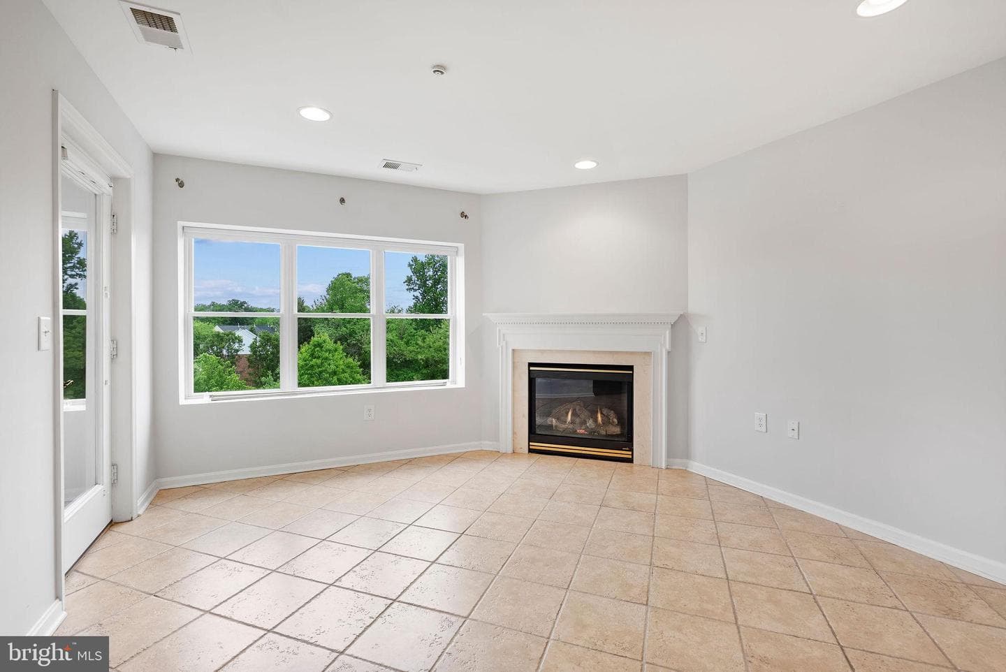 12246 Roundwood Rd # 506 photo 15