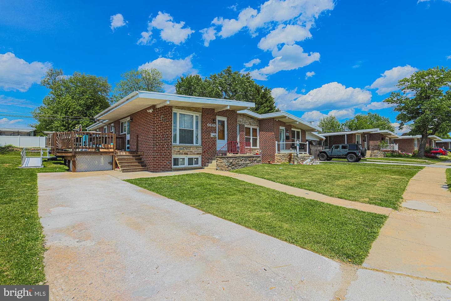 6649 Chippewa Drive