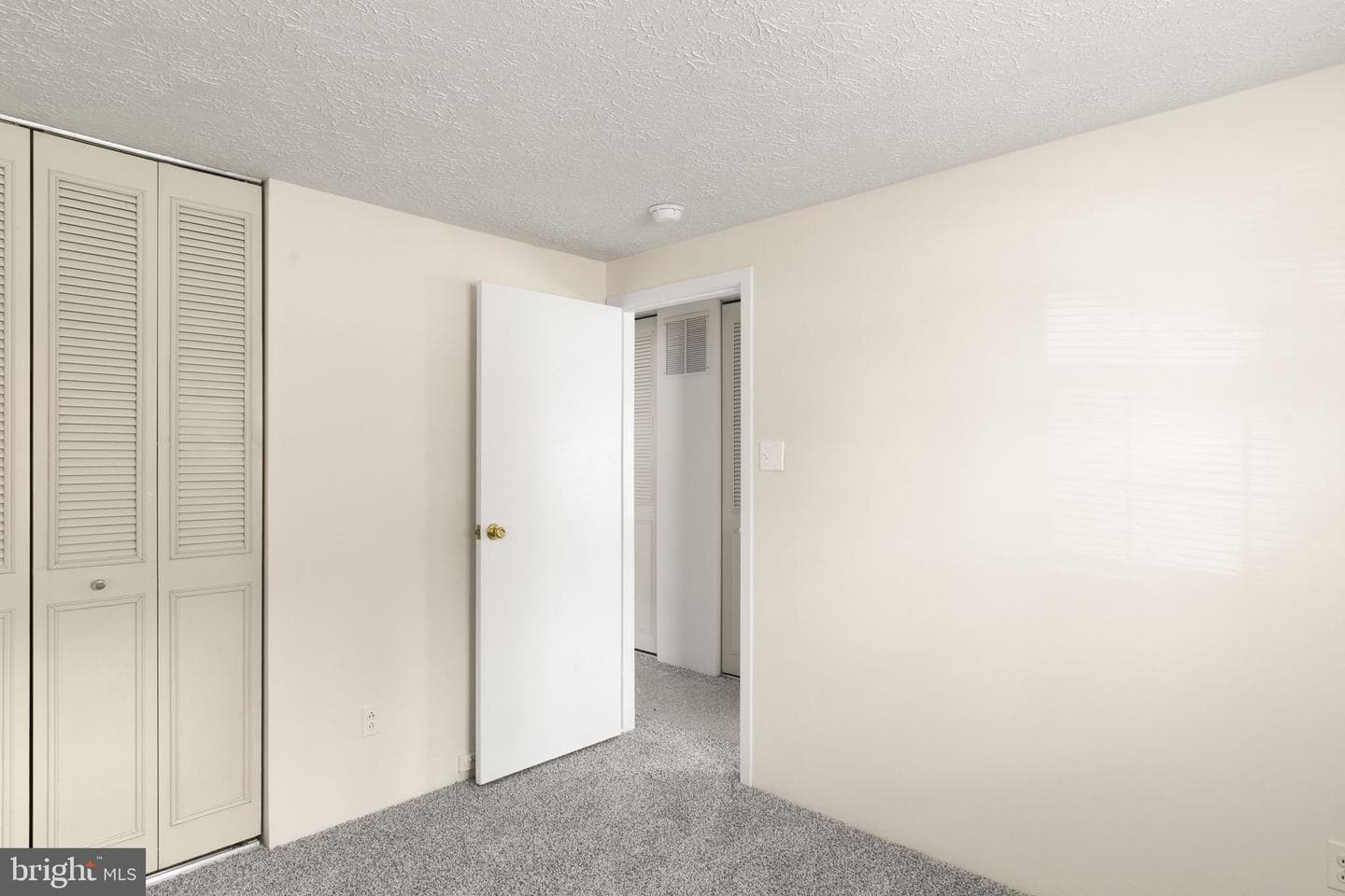 7 Castell Court photo 18