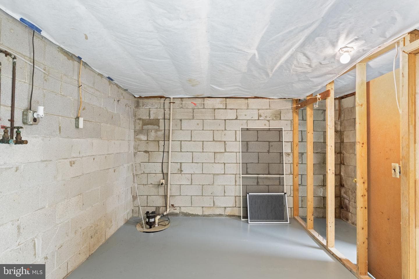 7 Castell Court photo 25