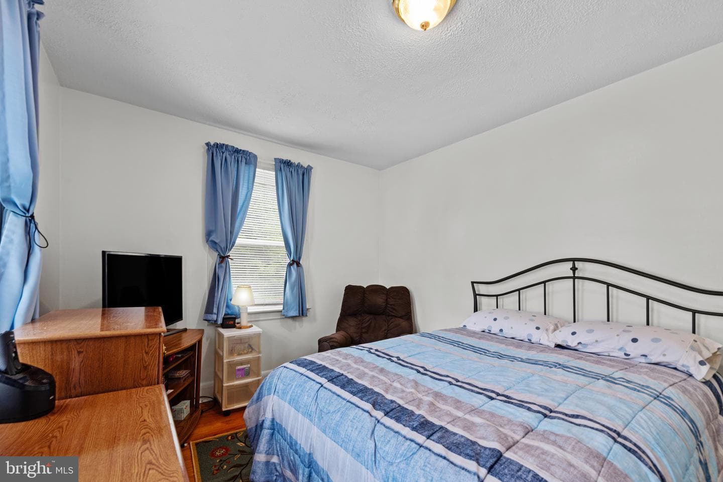 4107 Martin Avenue photo 23