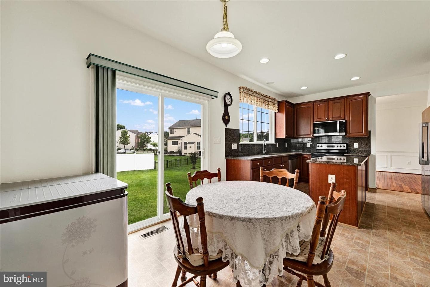 5106 Braeburn Way photo 23