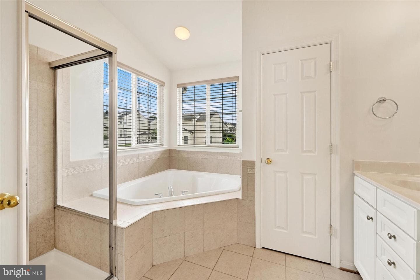 5106 Braeburn Way photo 38