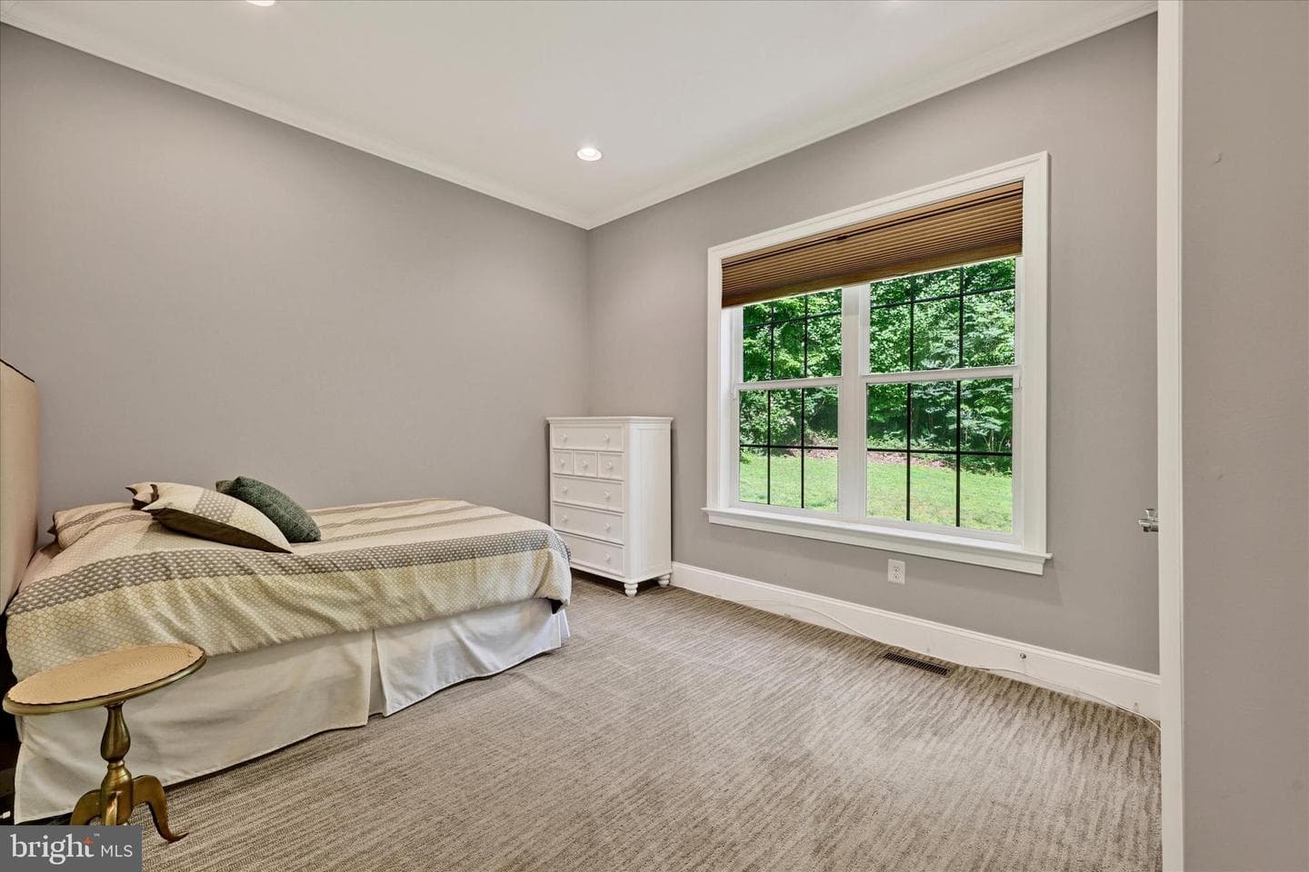 11702 Huntsworth Lane photo 30