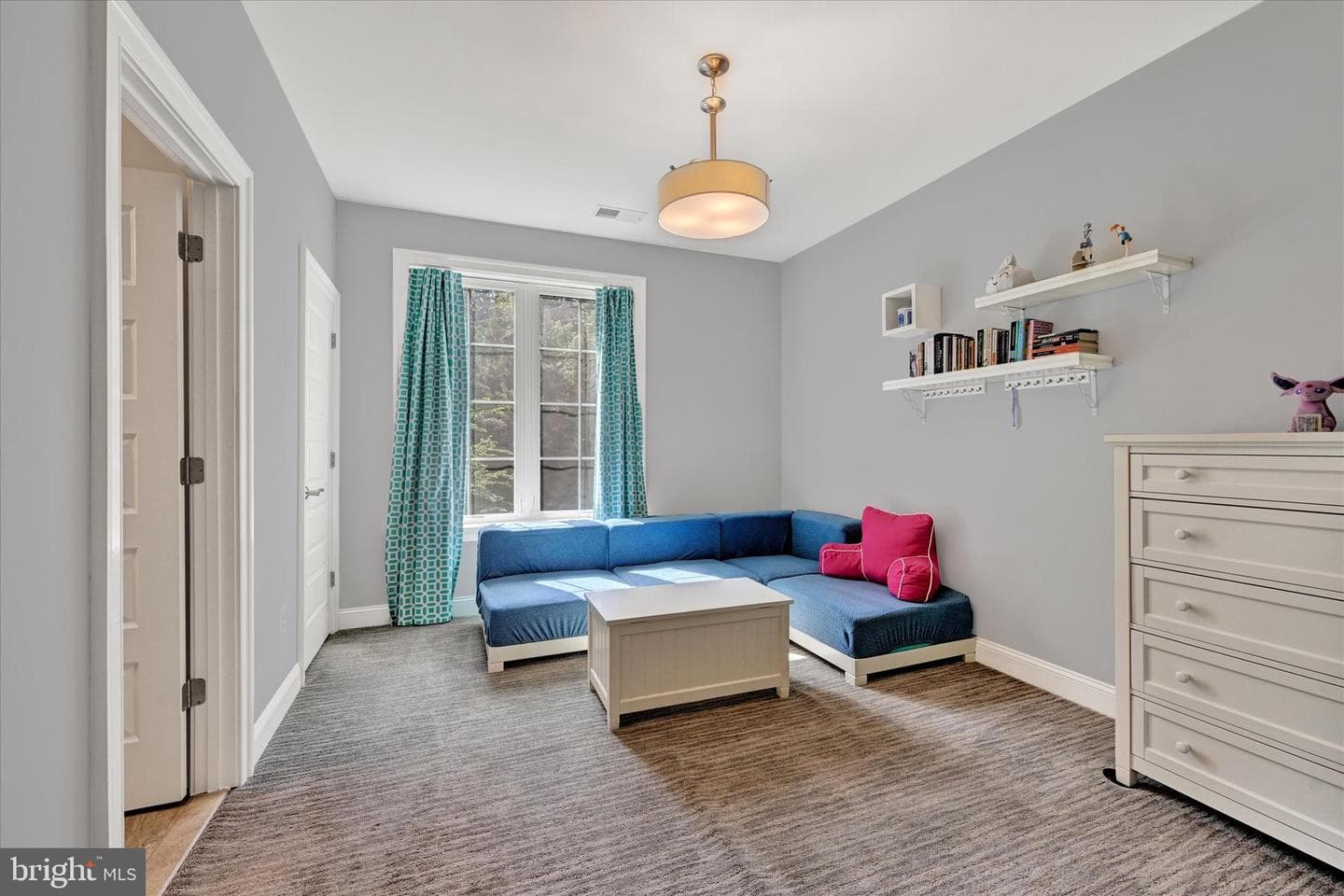 11702 Huntsworth Lane photo 44