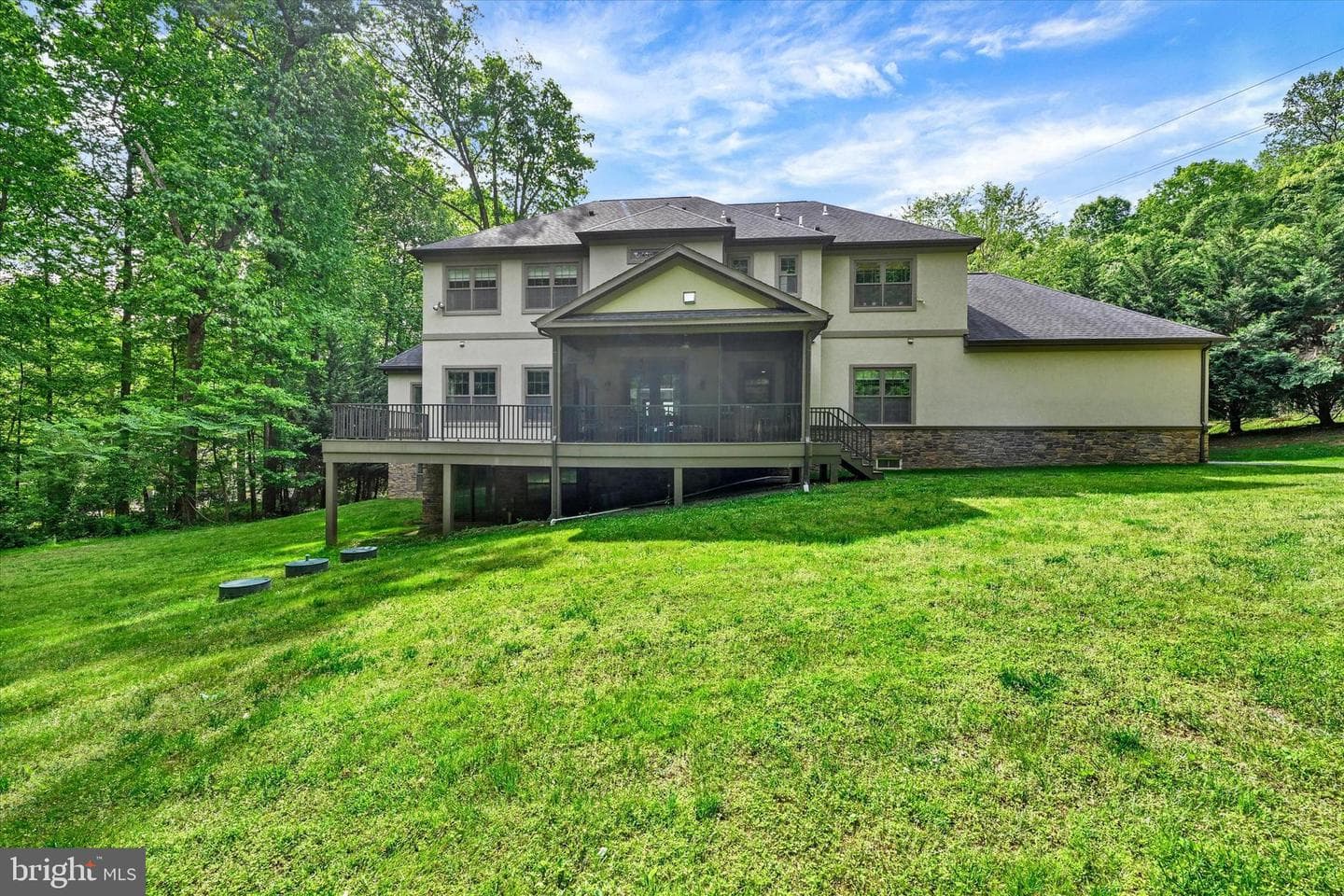 11702 Huntsworth Lane photo 60