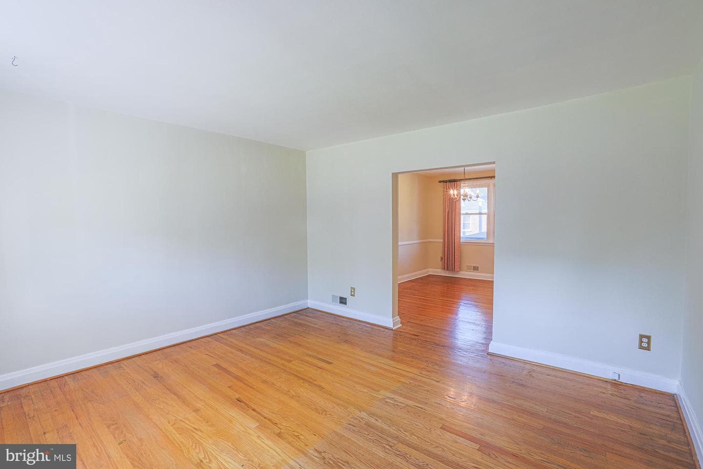 1765 White Oak Avenue photo 7
