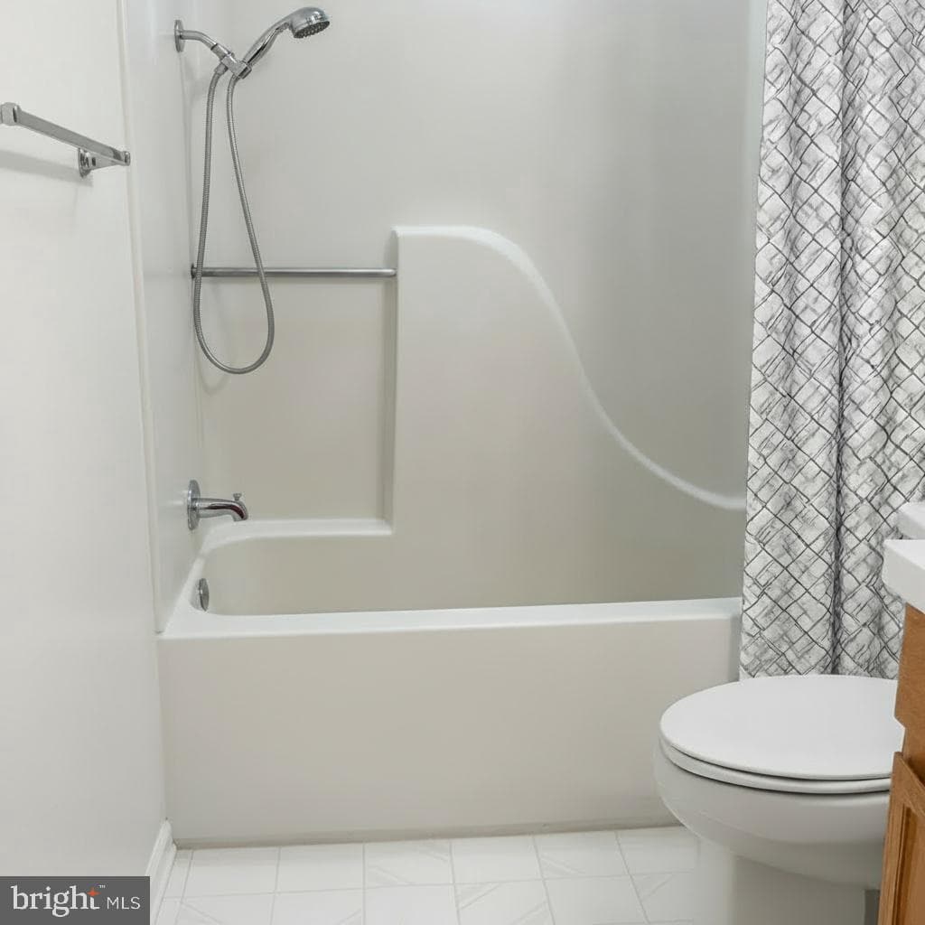 102 Jumpers Circle #219 photo 5