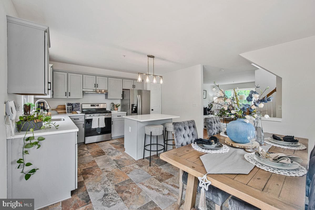 4427 Kentford Road photo 16