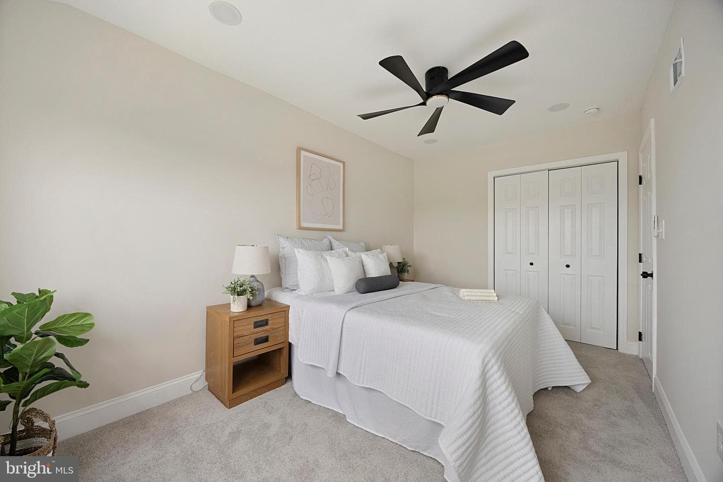 8048 Kavanagh Road photo 26