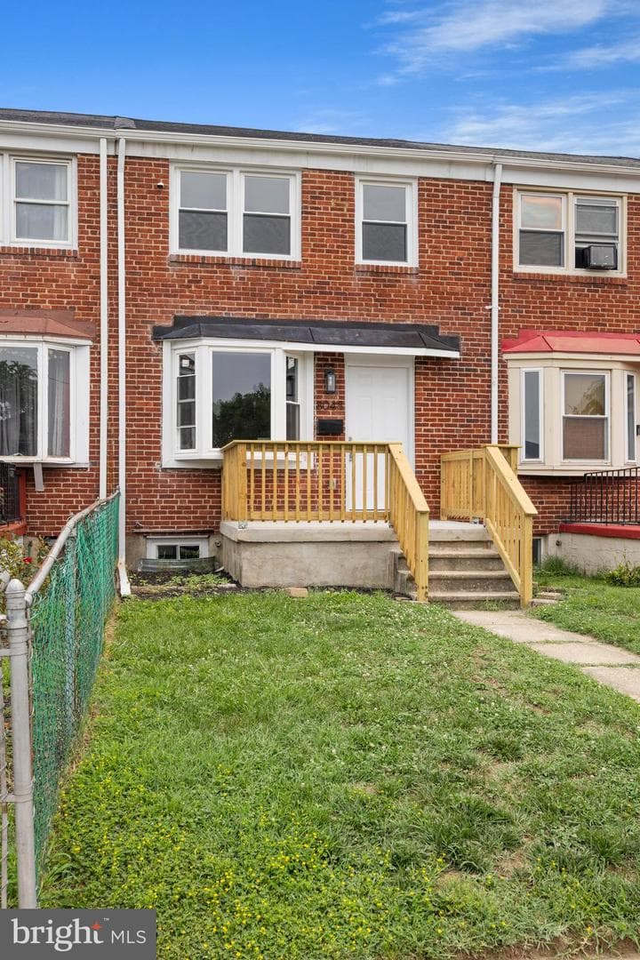 8048 Kavanagh Road photo 35