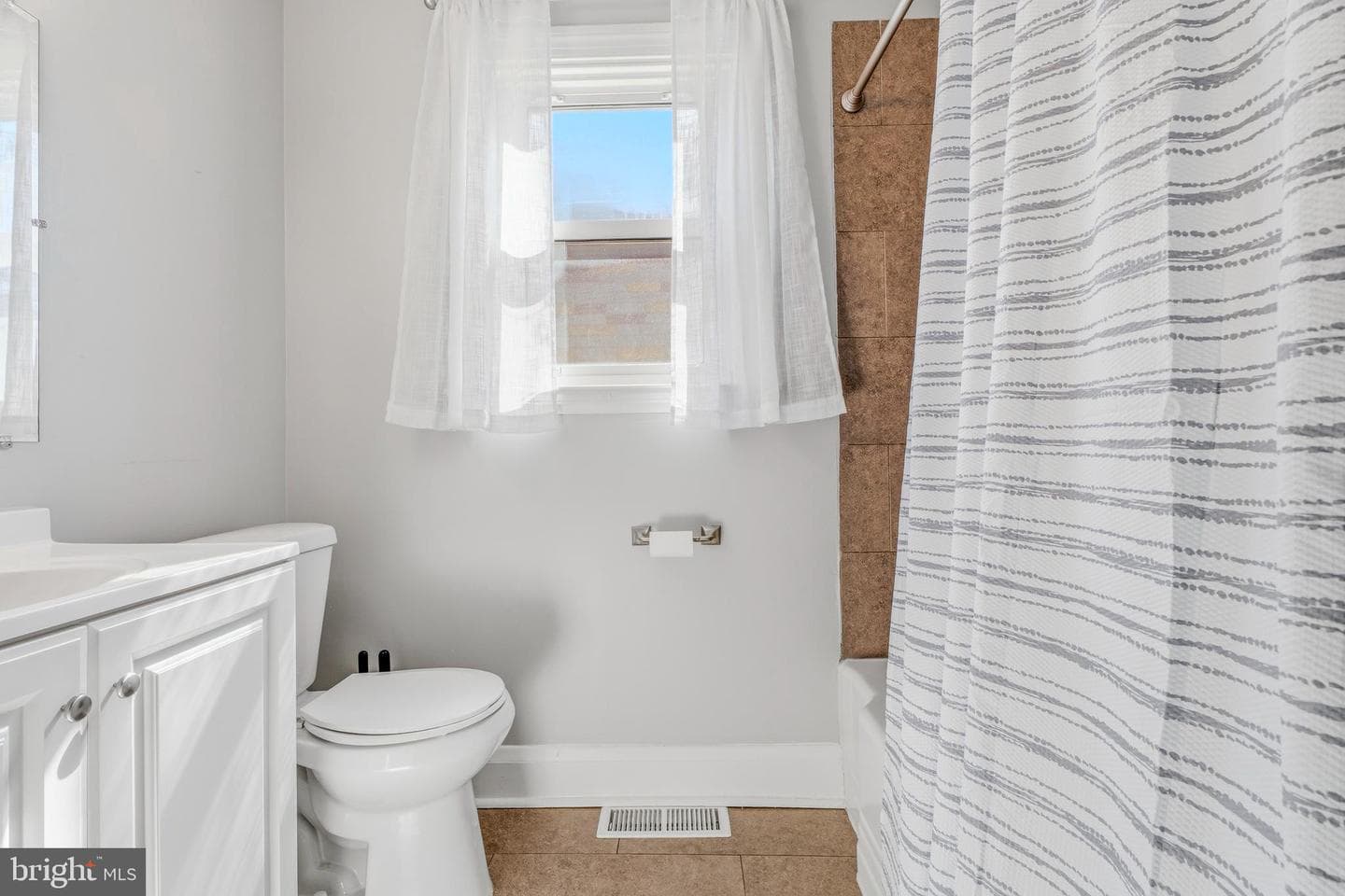 7002 Fait Avenue photo 20