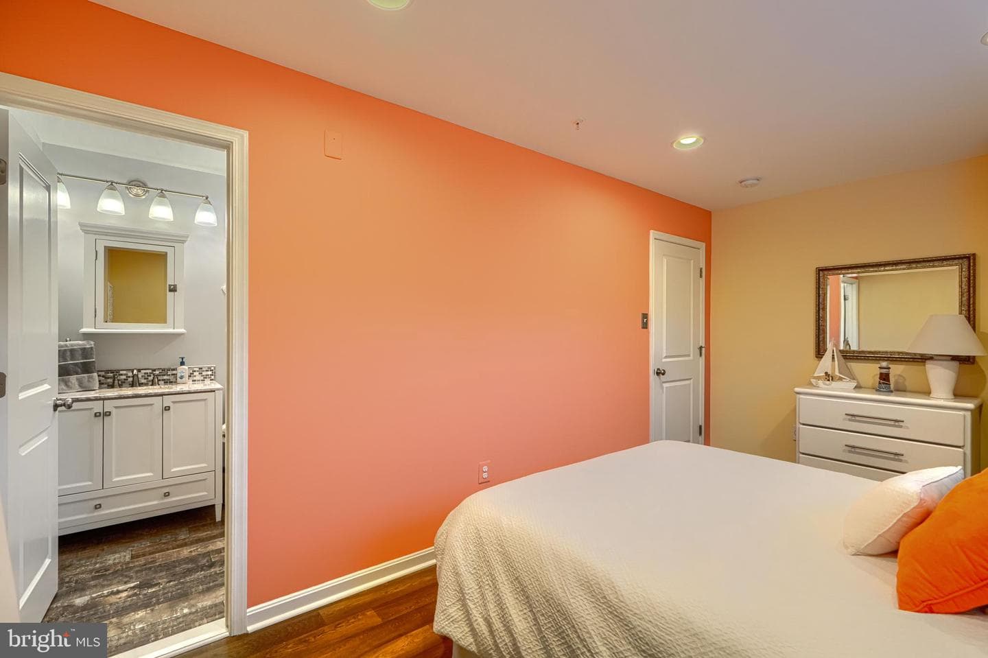 8502 Lynch Road photo 31
