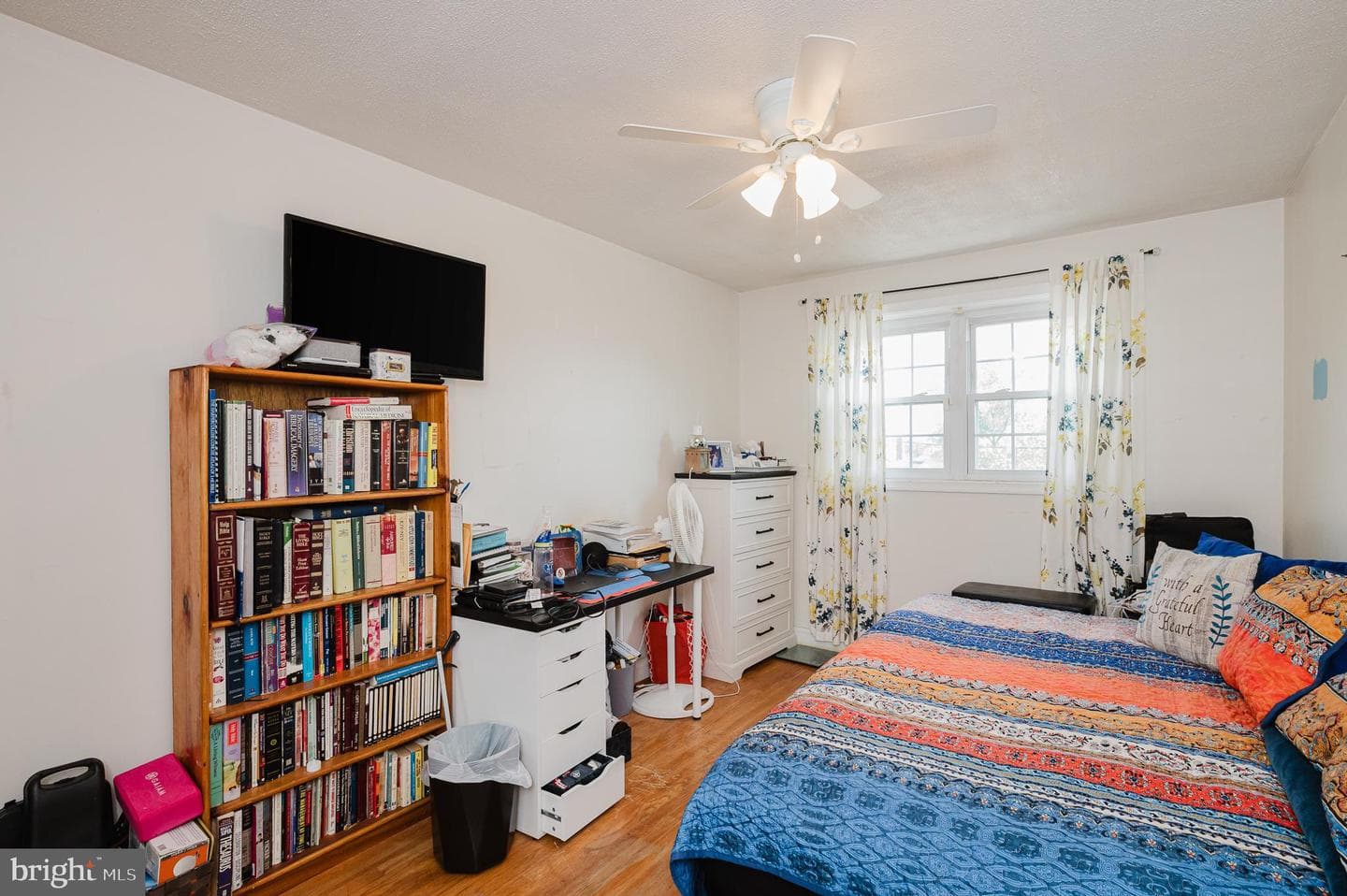 1363 Halstead Road photo 13